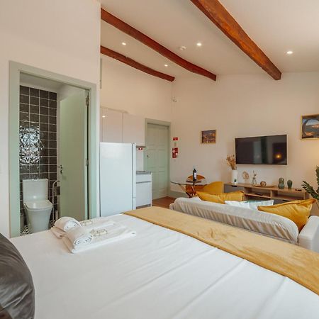 Downtown Suites By Vacationy Porto Luaran gambar