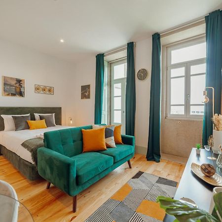 Downtown Suites By Vacationy Porto Luaran gambar