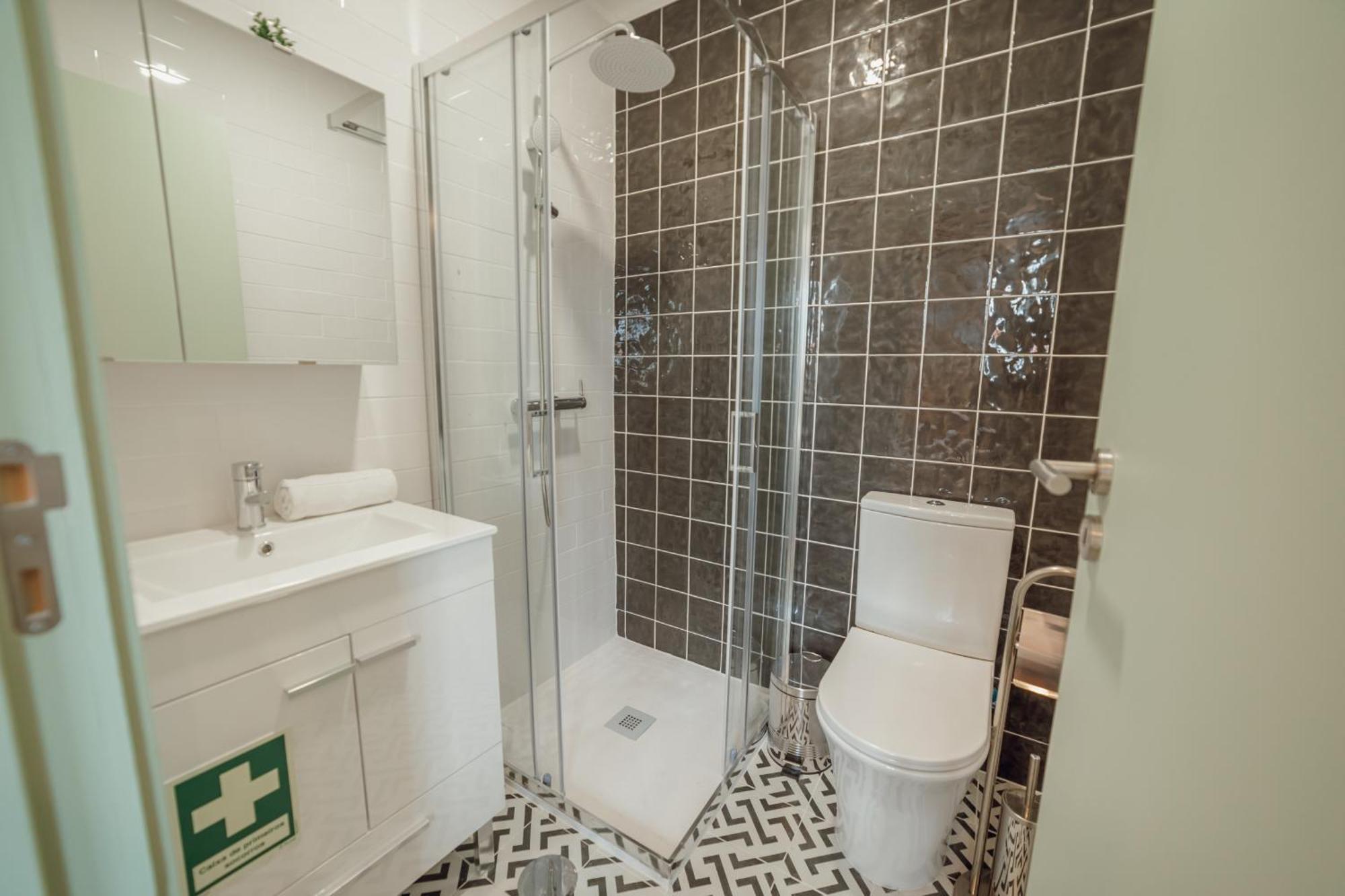 Downtown Suites By Vacationy Porto Luaran gambar
