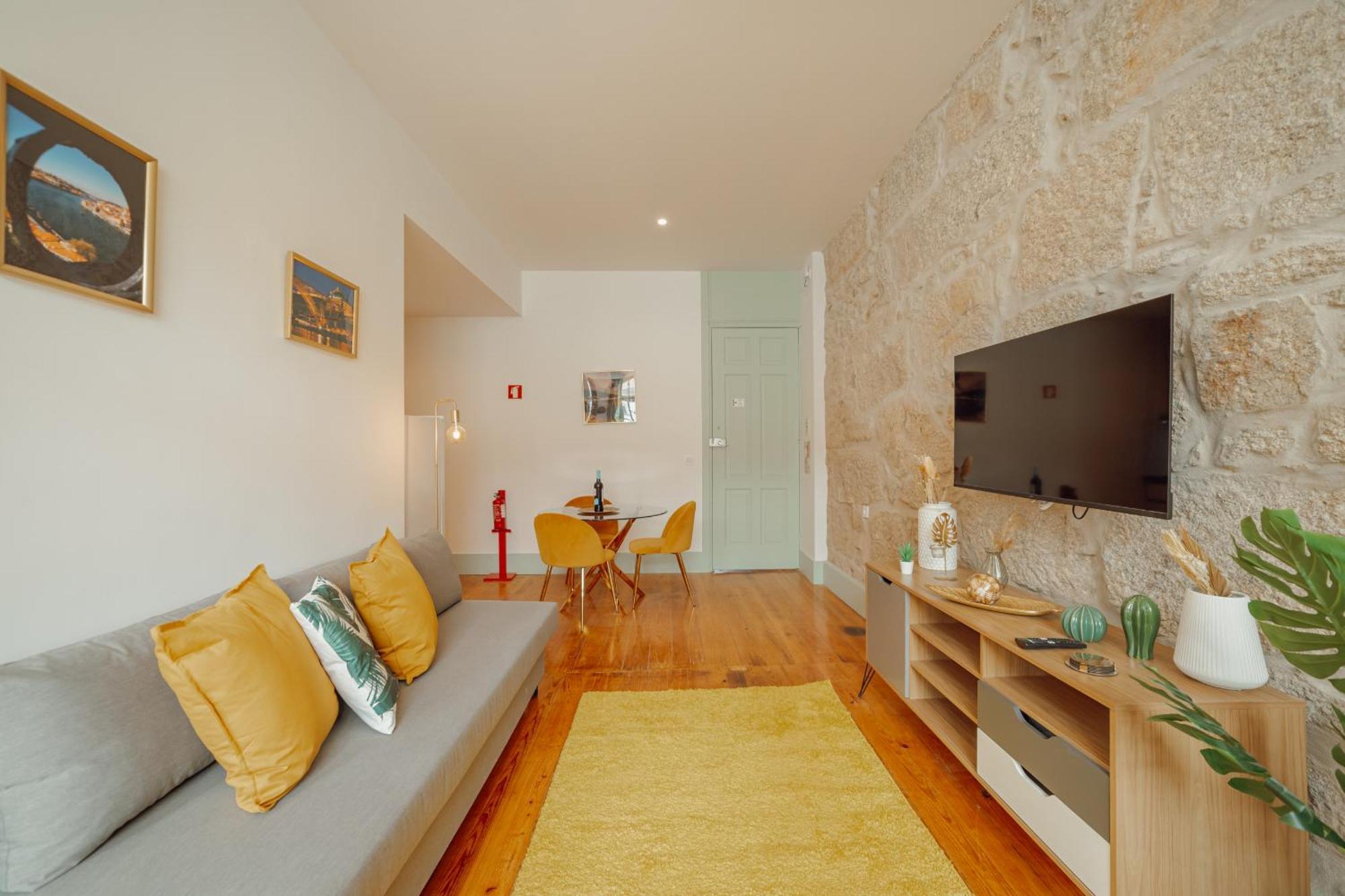Downtown Suites By Vacationy Porto Luaran gambar