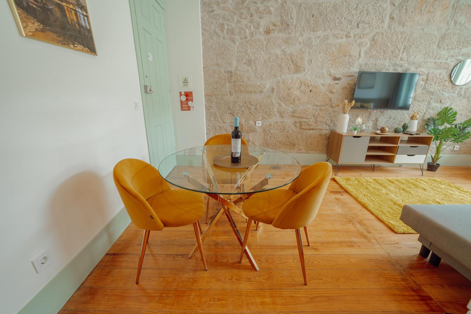 Downtown Suites By Vacationy Porto Luaran gambar